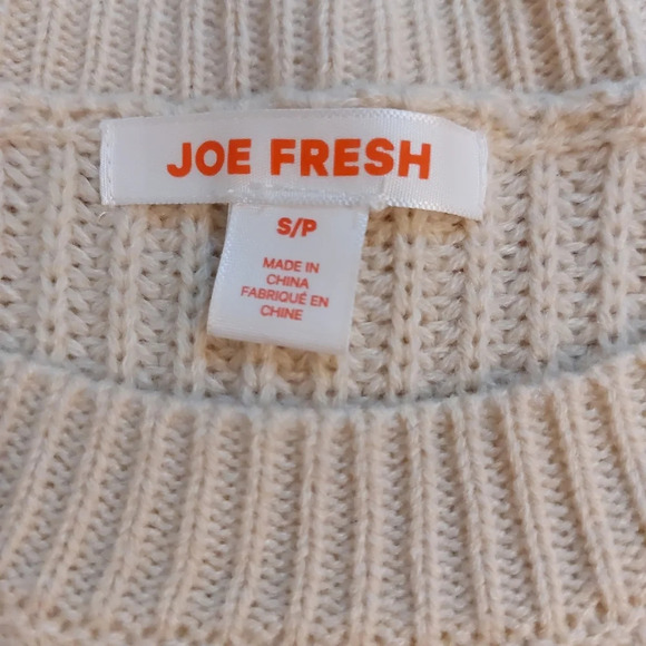 Joe fresh sweater size S - Picture 5 of 5